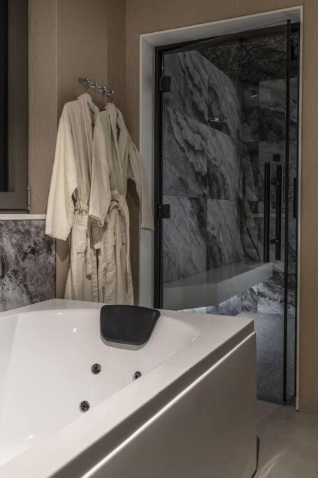 Suitedreams - Bali Suite Liege Exterior photo